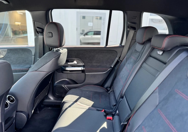 Mercedes-Benz GLB cena 214900 przebieg: 6900, rok produkcji 2023 z Tłuszcz małe 37